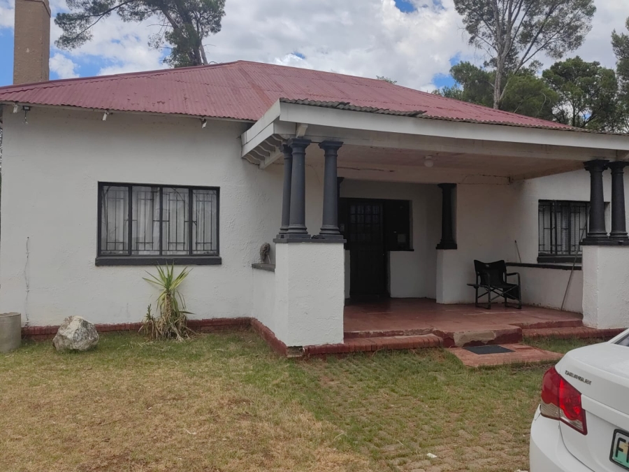 11 Bedroom Property for Sale in Estoire Free State